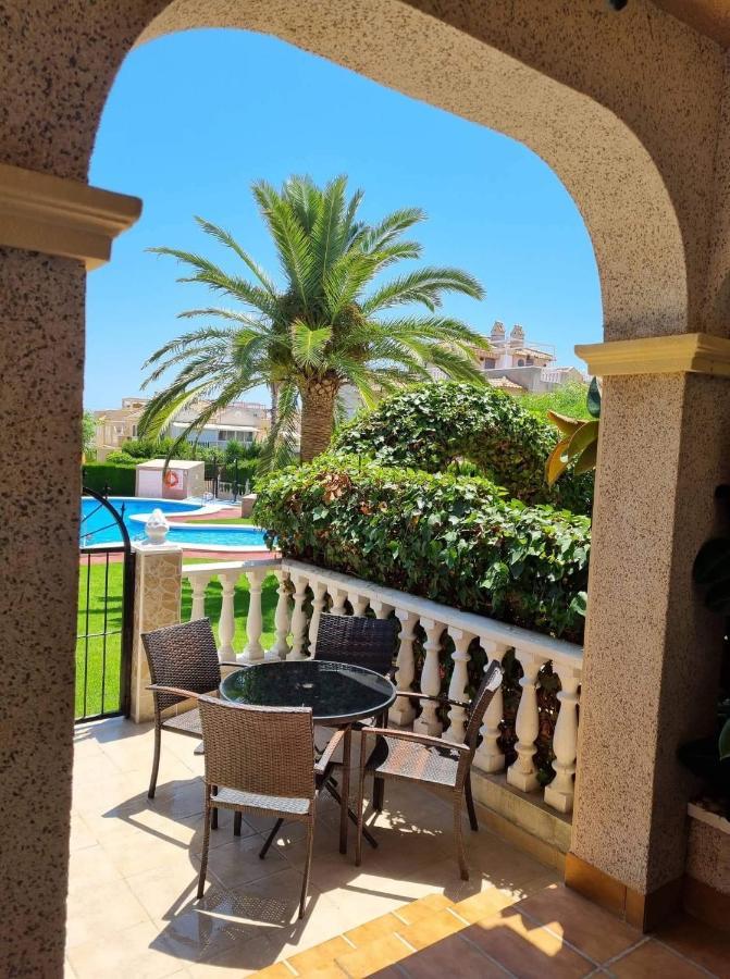 Bungalow Torrevieja Argonautas Exterior photo