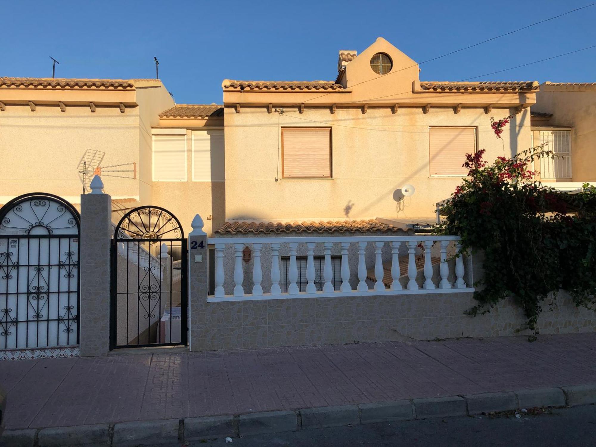 Bungalow Torrevieja Argonautas Exterior photo